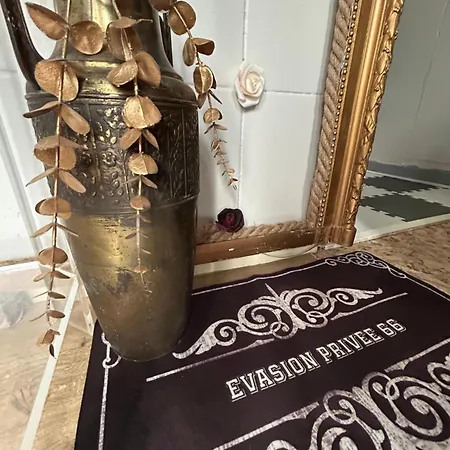 Votre Évasion jacuzzi privée Appartamento Perpignano
