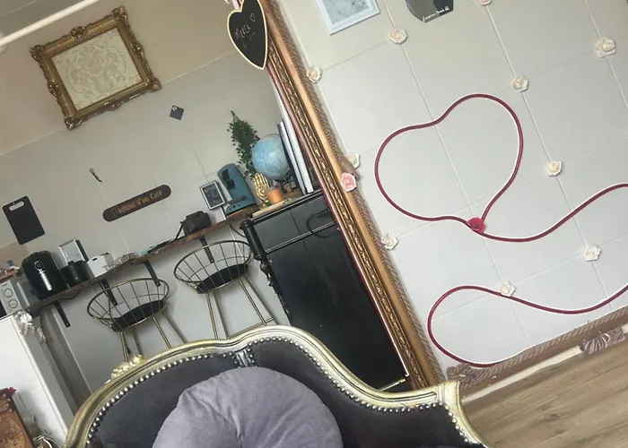 Apartment Evasion Privee 66 *